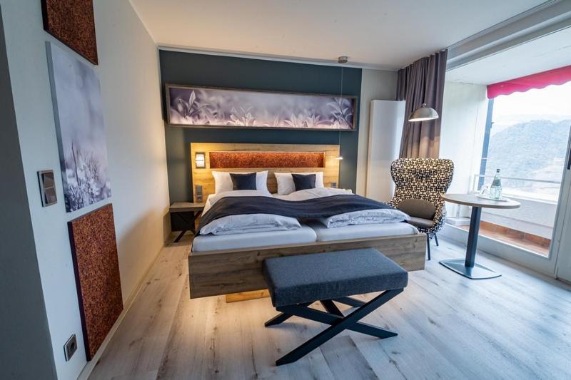 Double Room with Balcony (refurbished)